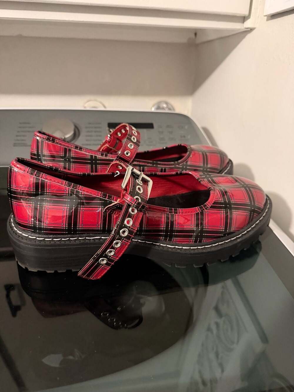Extra wide Torrid Red Plaid Patent Mary Jane Lug Sole Platform
